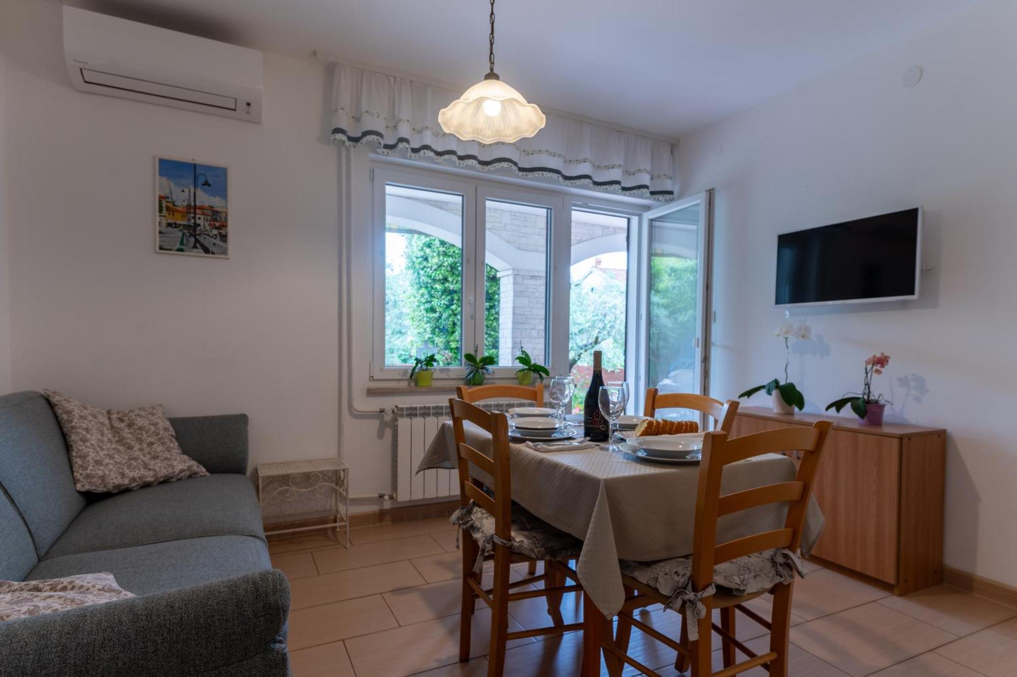Apartments Mirella Novigrad Istria 外观 照片