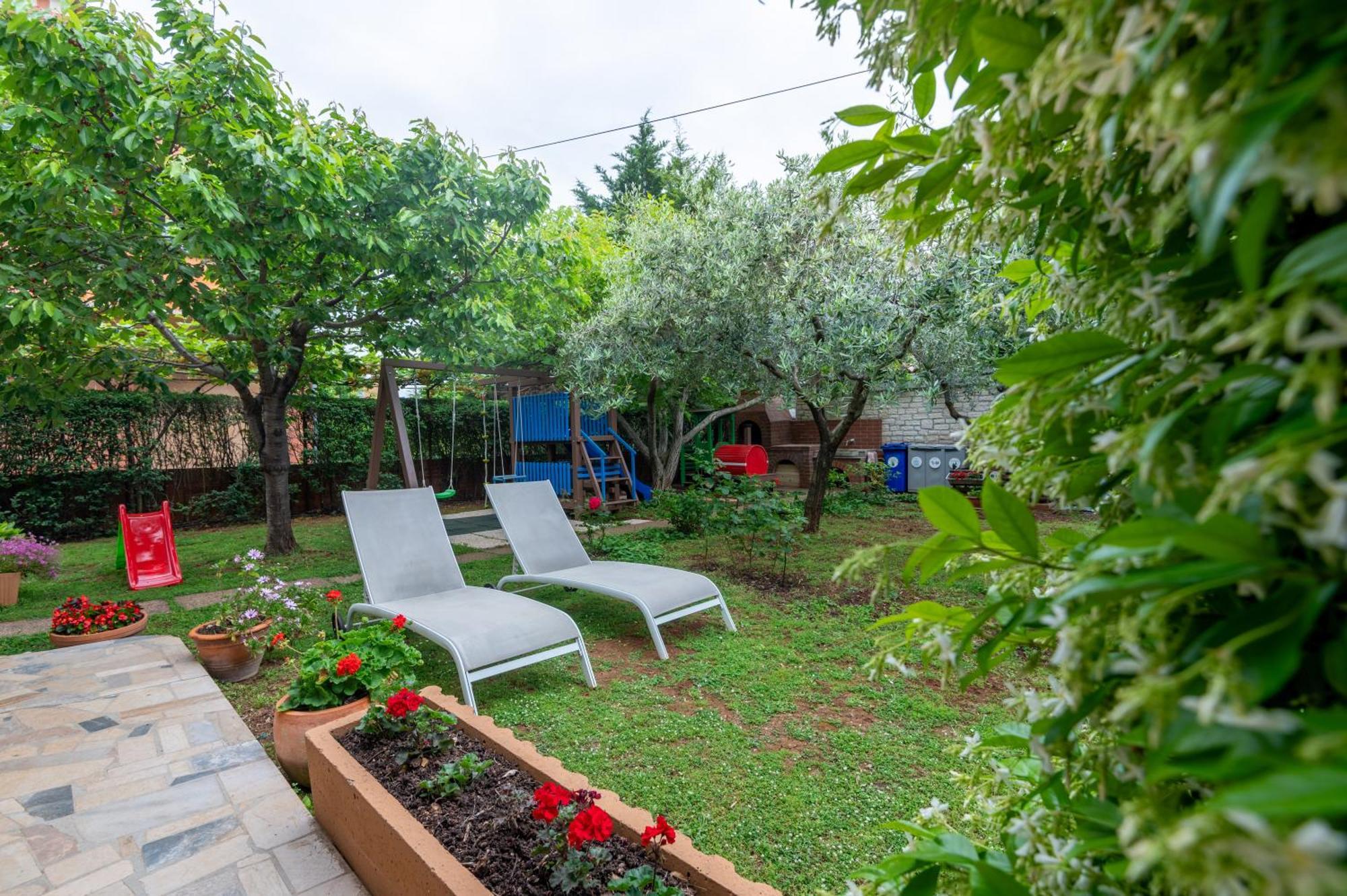 Apartments Mirella Novigrad Istria 外观 照片